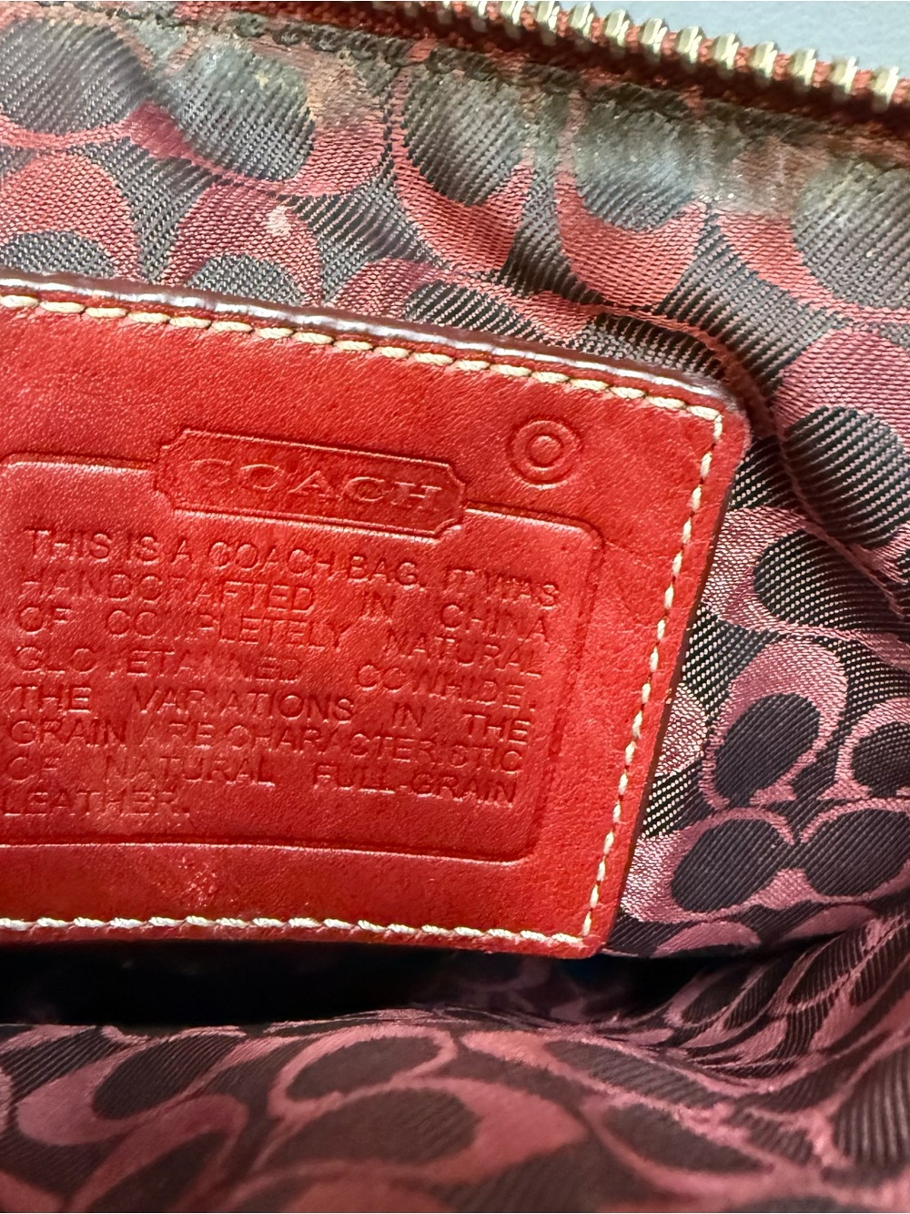 vintage - Coach - Red Leather Crossbody Bag with Front & back Pockets - Picture 12 of 12